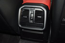 2016款保时捷Macan