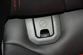 2016款保时捷Macan