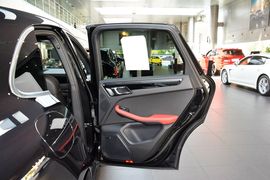 2016款保时捷Macan