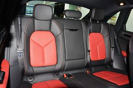 2016款保时捷Macan