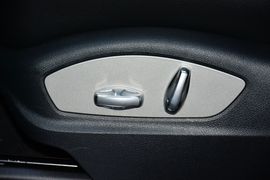 2016款保时捷Macan