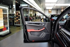 2016款保时捷Macan