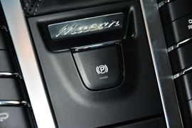 2016款保时捷Macan