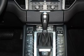 2016款保时捷Macan