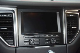 2016款保时捷Macan