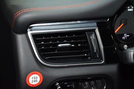 2016款保时捷Macan