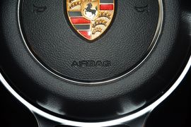 2016款保时捷Macan