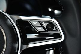 2016款保时捷Macan