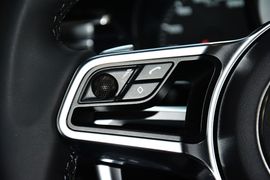 2016款保时捷Macan