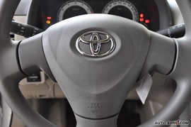 卡罗拉1.6L