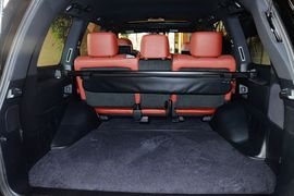 2016款雷克萨斯LX570