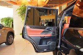 2016款雷克萨斯LX570