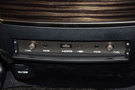 2016款雷克萨斯LX570