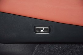 2016款雷克萨斯LX570