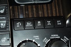 2016款雷克萨斯LX570