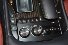 2016款雷克萨斯LX570