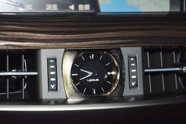 2016款雷克萨斯LX570