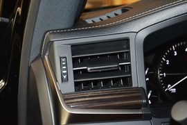 2016款雷克萨斯LX570