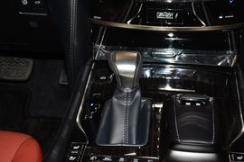 2016款雷克萨斯LX570