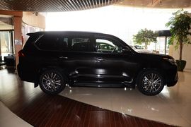 2016款雷克萨斯LX570