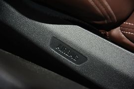 2014款宝马525Li豪华设计套装