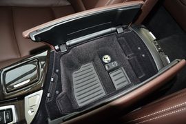 2014款宝马525Li豪华设计套装