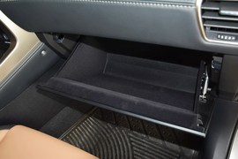 2016款雷克萨斯NX200t全驱锋尚版