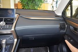 2016款雷克萨斯NX200t全驱锋尚版