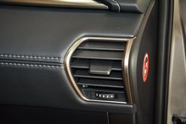 2016款雷克萨斯NX200t全驱锋尚版