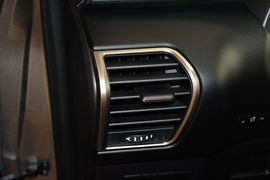 2016款雷克萨斯NX200t全驱锋尚版