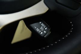 2016款雷克萨斯NX200t全驱锋尚版