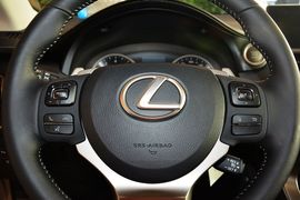 2016款雷克萨斯NX200t全驱锋尚版