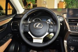 2016款雷克萨斯NX200t全驱锋尚版