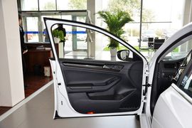 2015款大众速腾230TSI手动豪华型