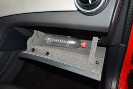 2015款奔驰GLA200时尚型到店实拍