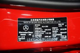 2015款奔驰GLA200时尚型