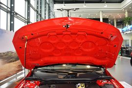 2015款奔驰GLA200时尚型