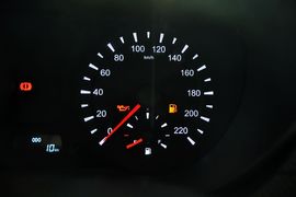 2015款海马第四代福美来1.6L手动品尚型