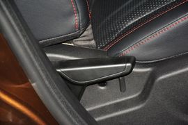 2016款奇瑞瑞虎5