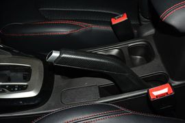 2016款奇瑞瑞虎5