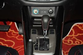 2016款奇瑞瑞虎5