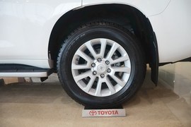 2016款丰田普拉多3.5L