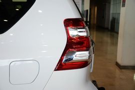 2016款丰田普拉多3.5L