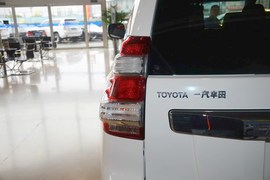 2016款丰田普拉多3.5L