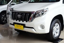 2016款丰田普拉多2.7L自动豪华版