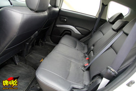 2010款三菱欧蓝德EX劲界2.4试驾