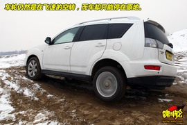 2010款三菱欧蓝德EX劲界2.4试驾