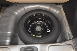 2013款日产骊威劲锐版1.6XL