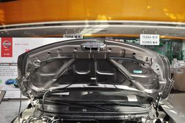 2013款日产骊威劲锐版1.6XL