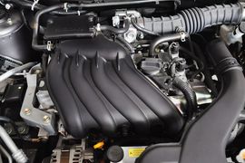 2013款日产骊威劲锐版1.6XL